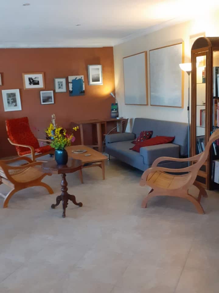 غرفة المعيشة