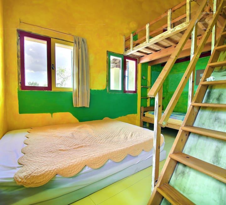 غرفة النوم 2