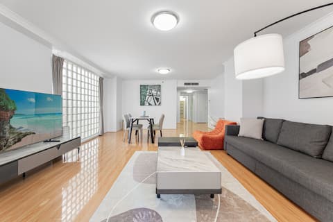 The Interlink, CBD | Parking | Desk | Gym | Pool