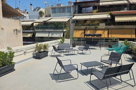 Omian Emerald House | Deluxe balcony & rooftop 3