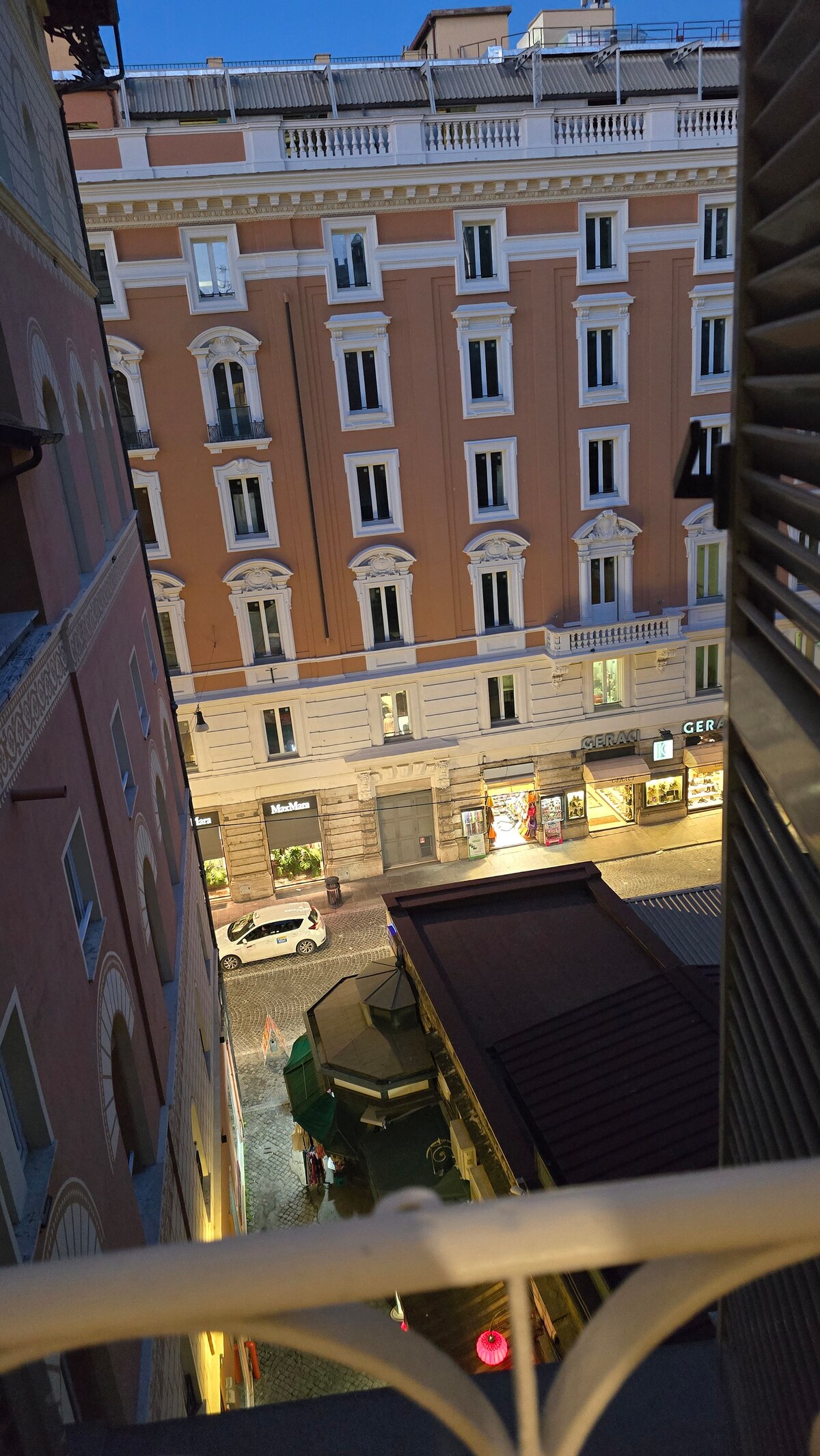 vista desde la sala de estar en  la entrada