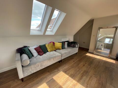 Top performing Airbnb: The Hollies in Frome
