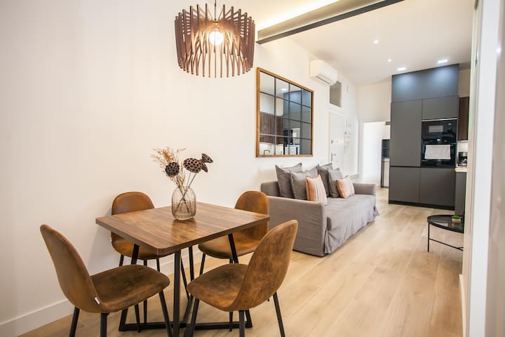 ¡Fantástico apto en el Centro Madrid! 8PAX