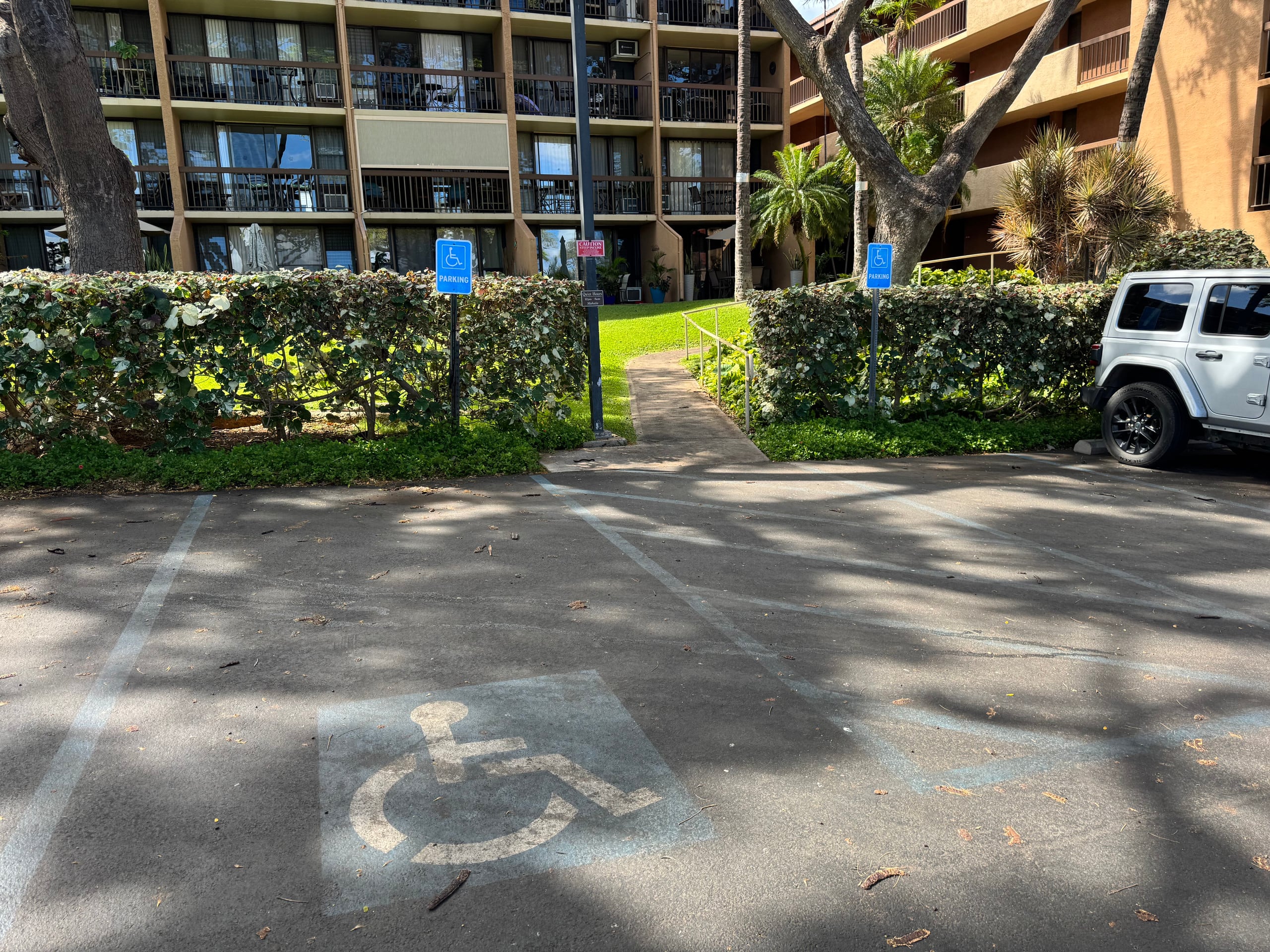 Condo in Kihei · ★4.87 · 2 bedrooms · 4 beds · 2 private baths - Image 1