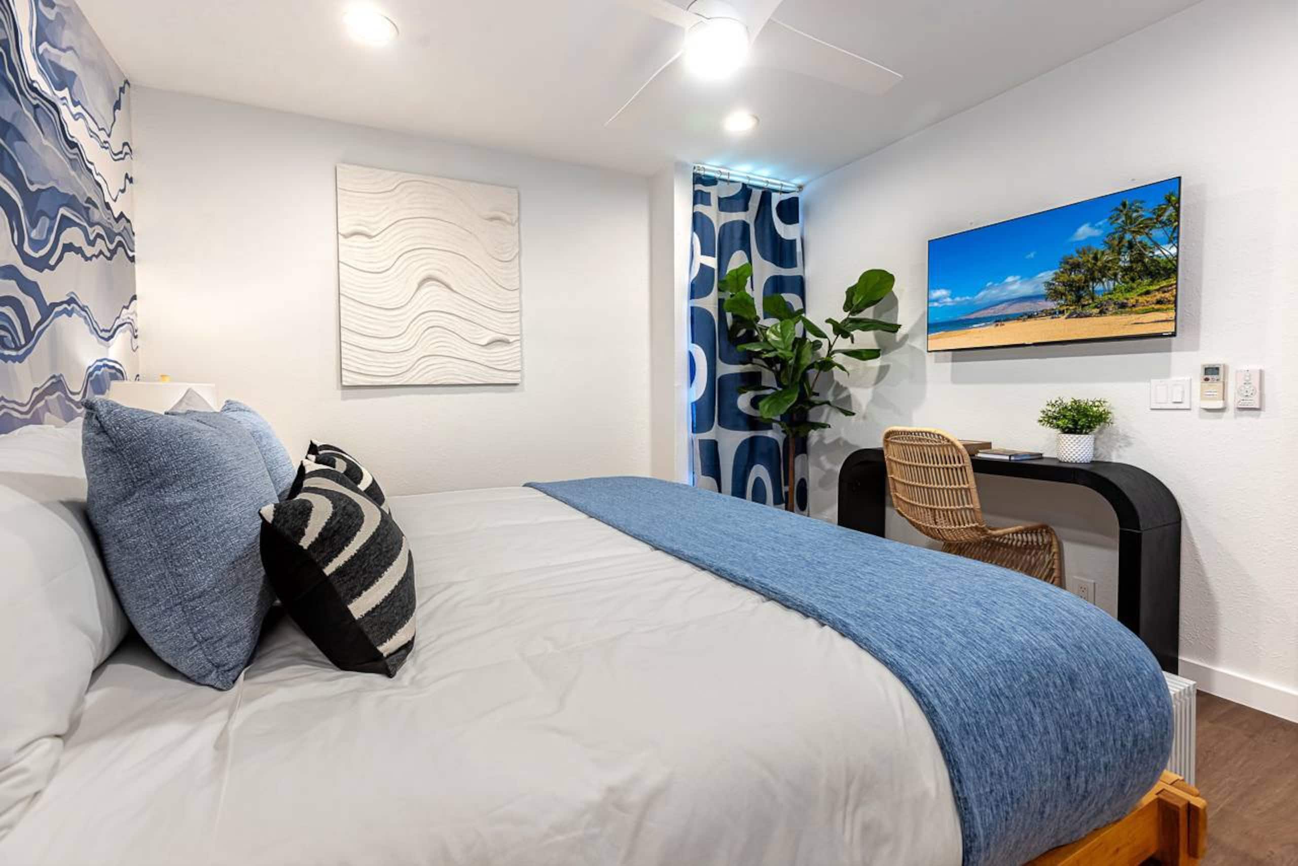 Condo in Kihei · ★4.87 · 2 bedrooms · 4 beds · 2 private baths - Image 16