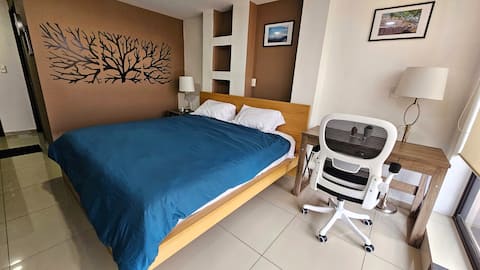 S01 Full KING Suite Kitchen +Terrace All Services!