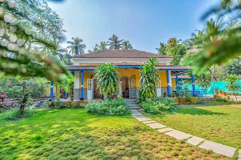 Family Home | Betalbatim | 8 min walk to Beach