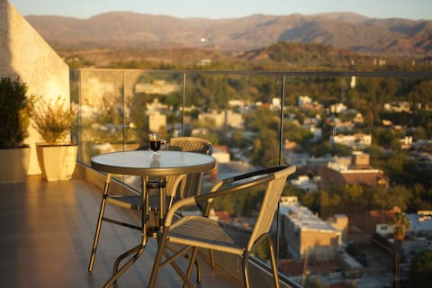 NEW 2 Bedroom Apartment – All Fees Included!