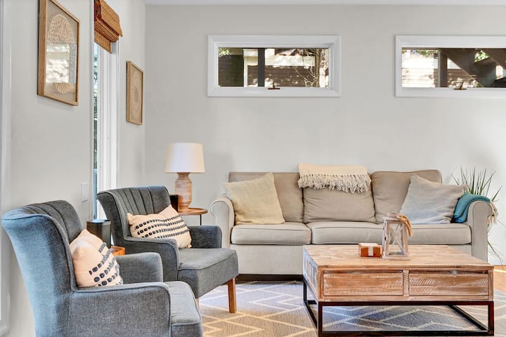 Perfect Cape Beach Cottage In Madison Ct! - Madison, CT