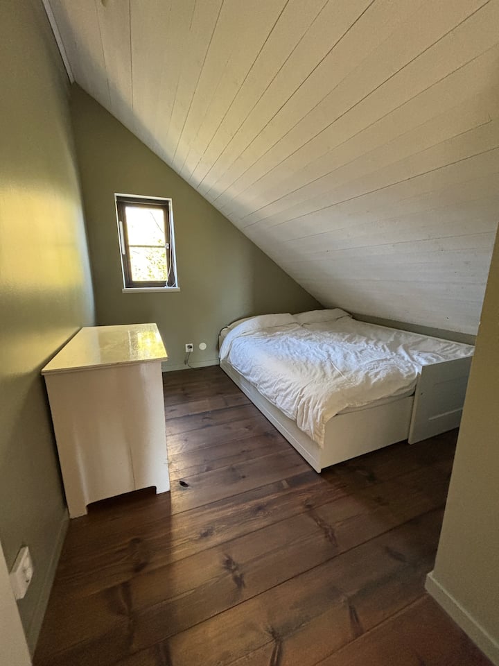 საძინებელი 3