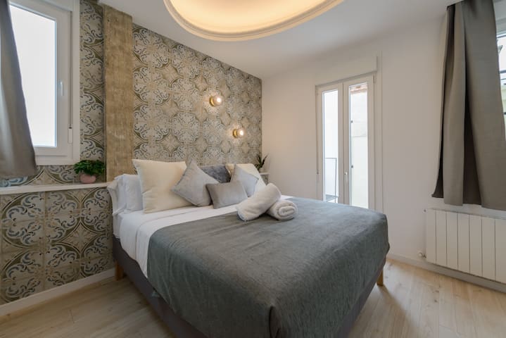 GRAN VIA capitals, LiSBOA