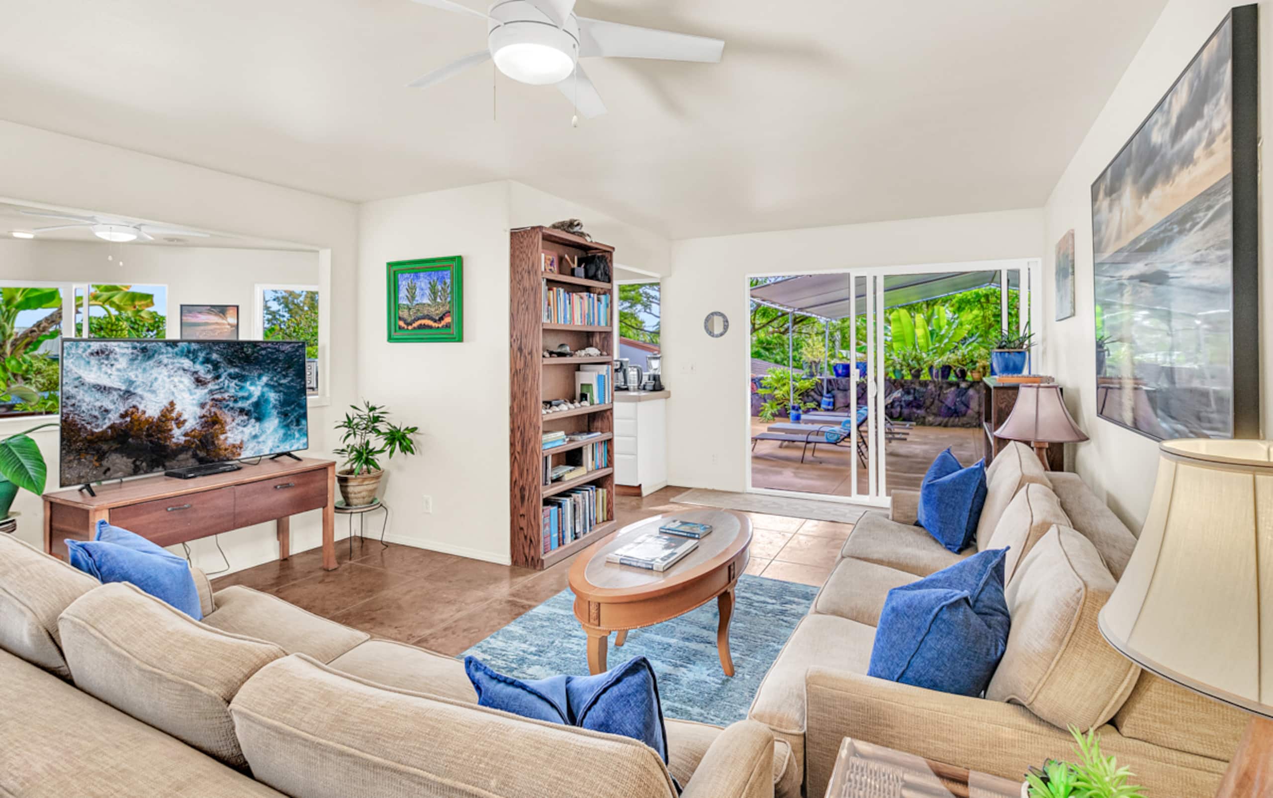 Villa in Pahoa · ★4.86 · 4 bedrooms · 6 beds · 2 private baths - Image 6