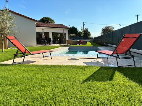 Le 10 – Pool – Futuroscope