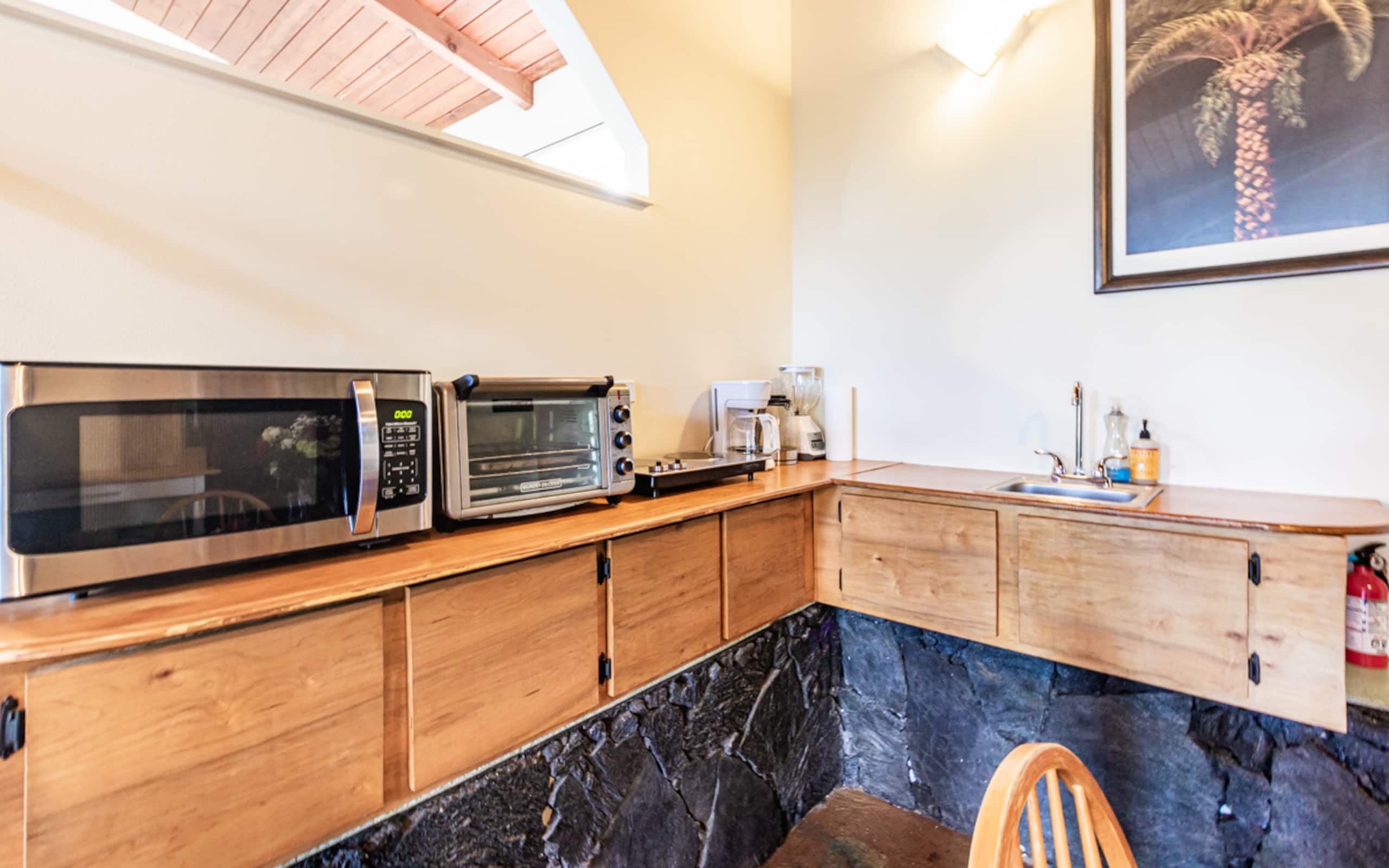 Guesthouse in Pahoa · ★4.88 · 1 bedroom · 2 beds · 1 bath - Image 5