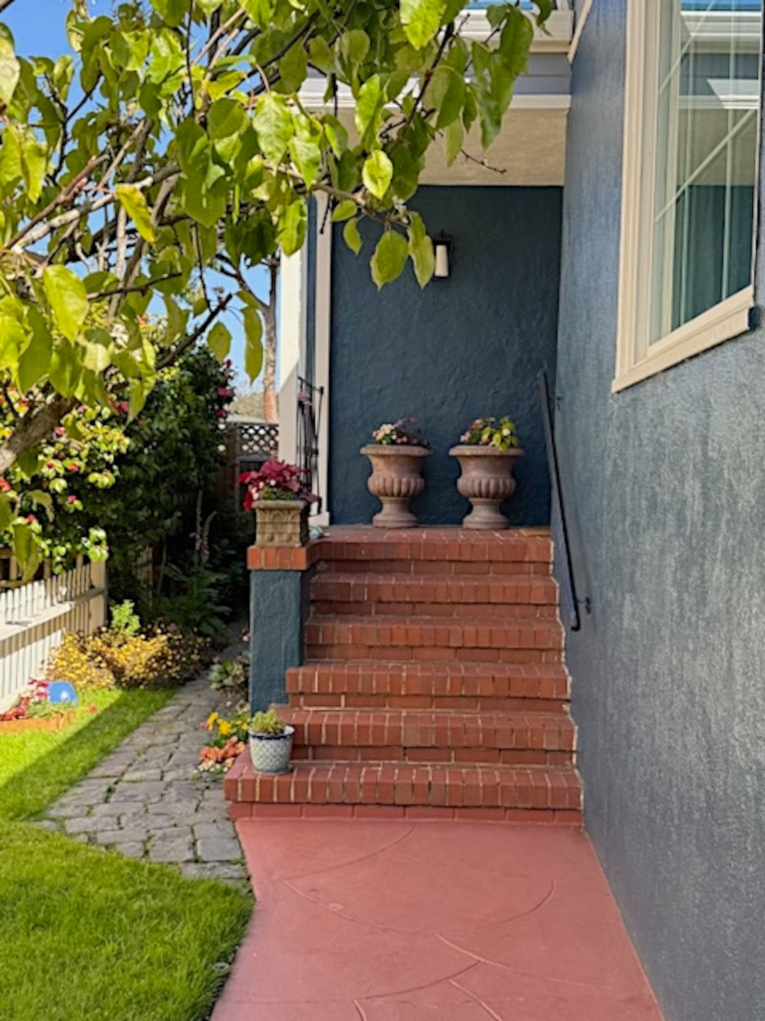 Home in San Francisco · ★4.95 · 2 bedrooms · 2 beds · 2 baths - Image 50