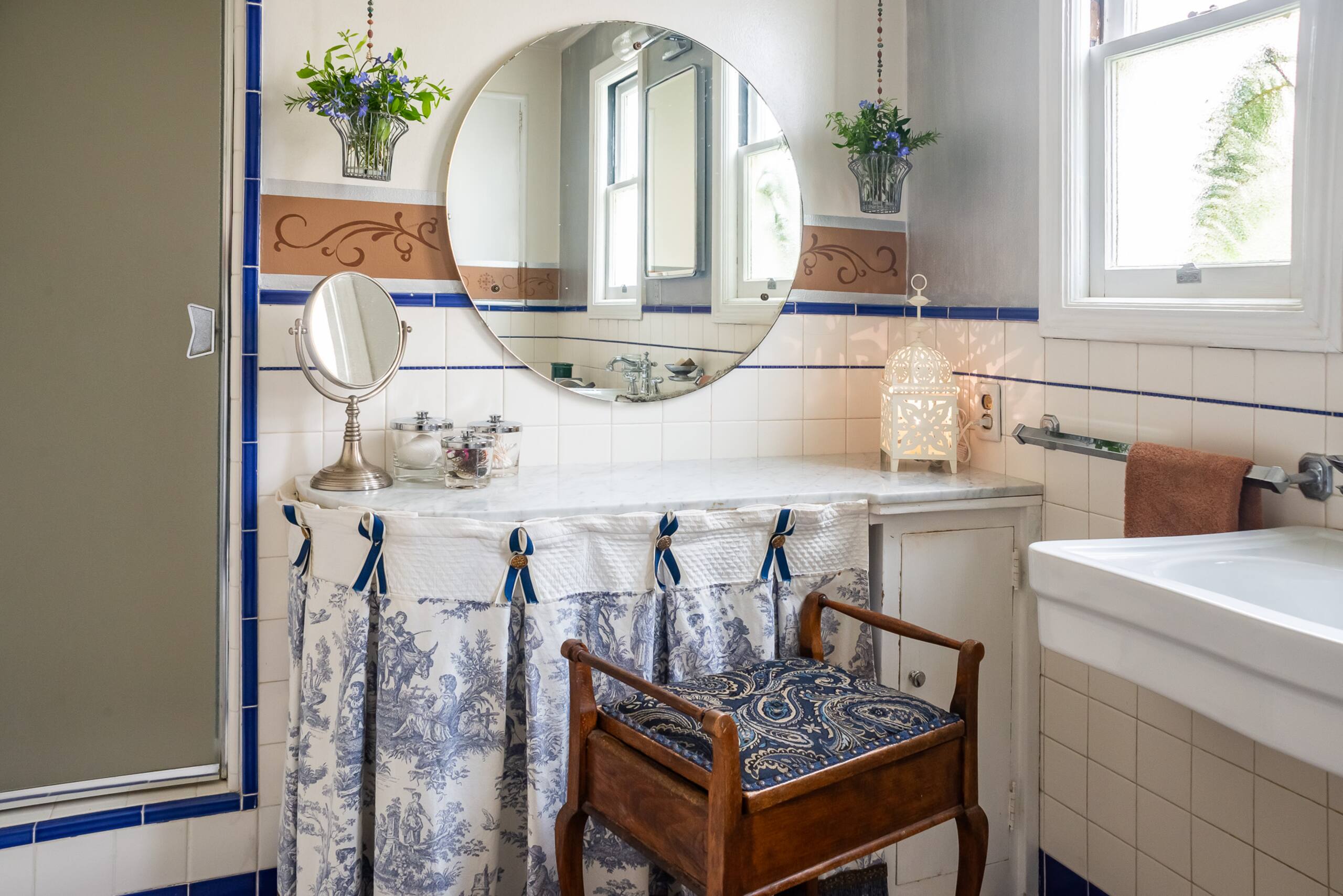 Home in San Francisco · ★4.95 · 2 bedrooms · 2 beds · 2 baths - Image 30