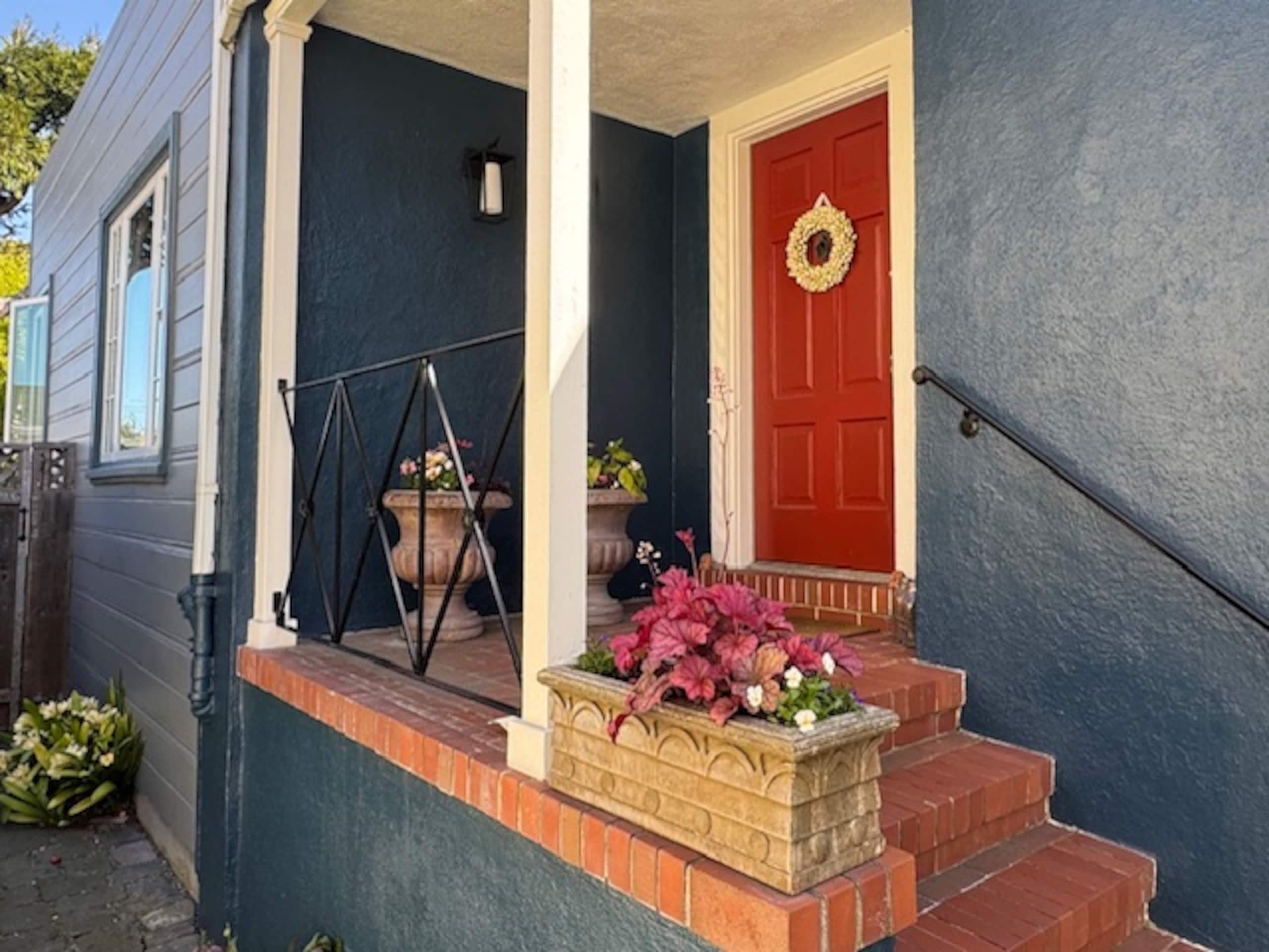Home in San Francisco · ★4.95 · 2 bedrooms · 2 beds · 2 baths - Image 51