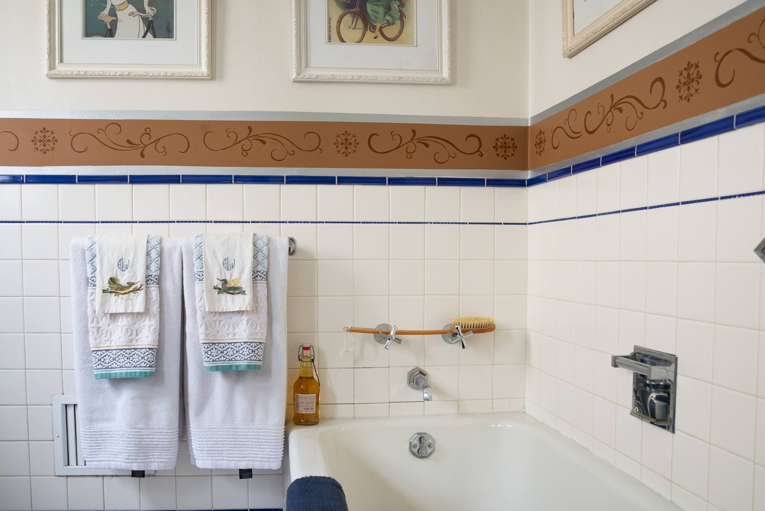 Home in San Francisco · ★4.95 · 2 bedrooms · 2 beds · 2 baths - Image 32