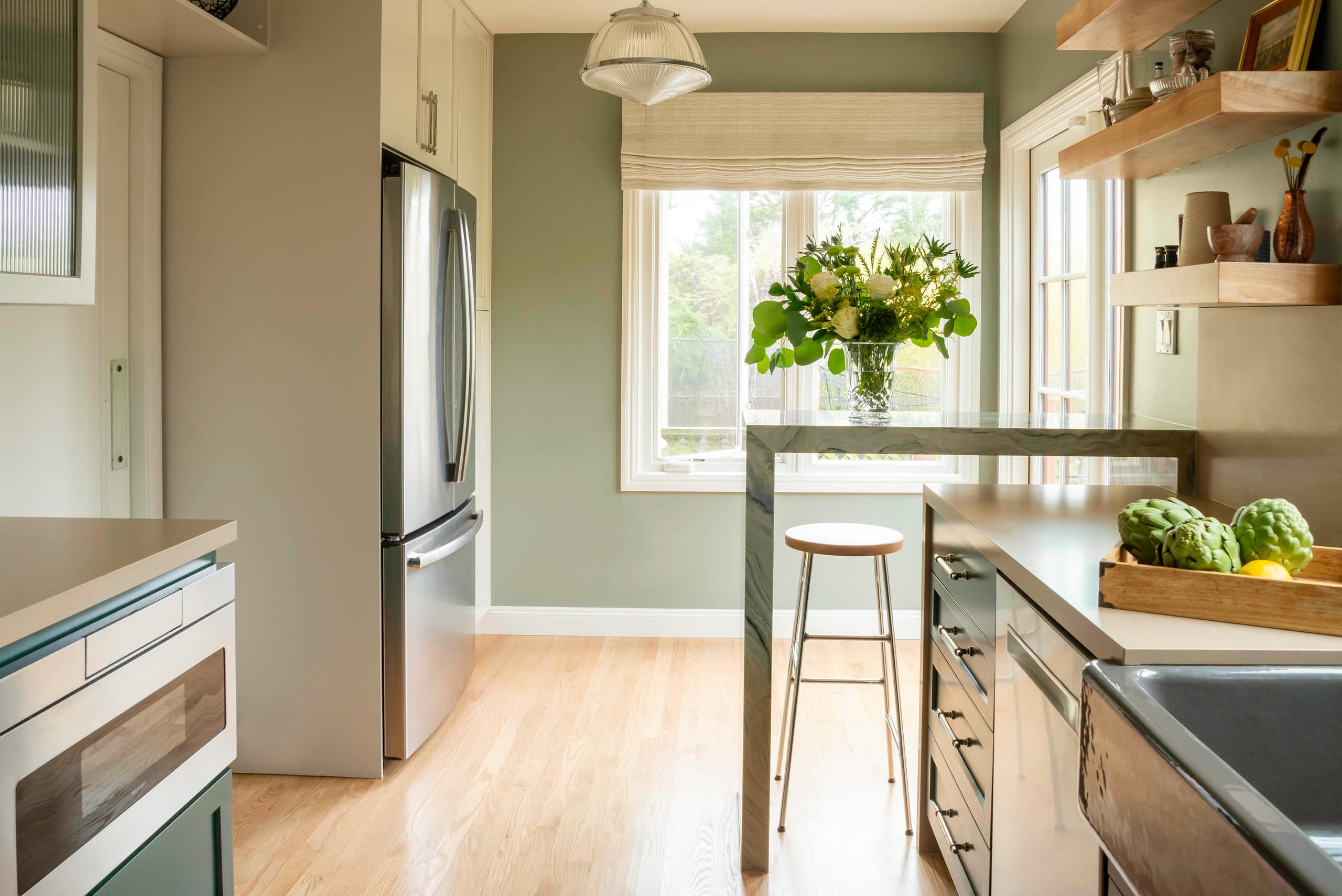 Home in San Francisco · ★4.95 · 2 bedrooms · 2 beds · 2 baths - Image 11