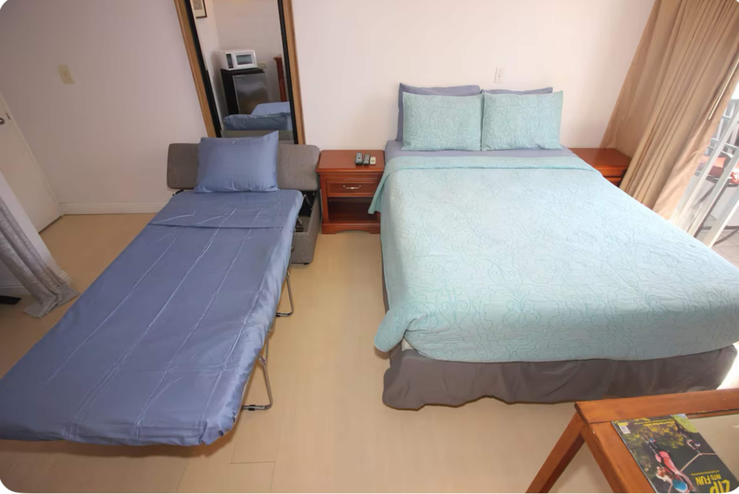 702a Central, Close to BEACH! - Photo 8
