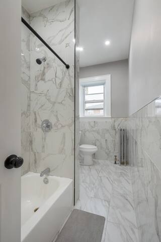 2 Fully Furnished Apartments gallery image 5