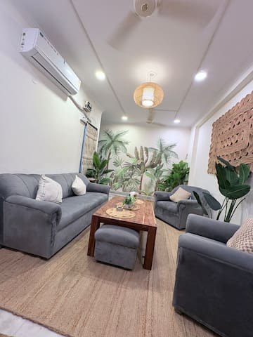 Historic 2BHK in Hauz Khas Village | South Delhi