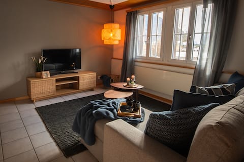 Top Airbnb: Beachhouse 16 Lake Brienz in Brienz (Be)