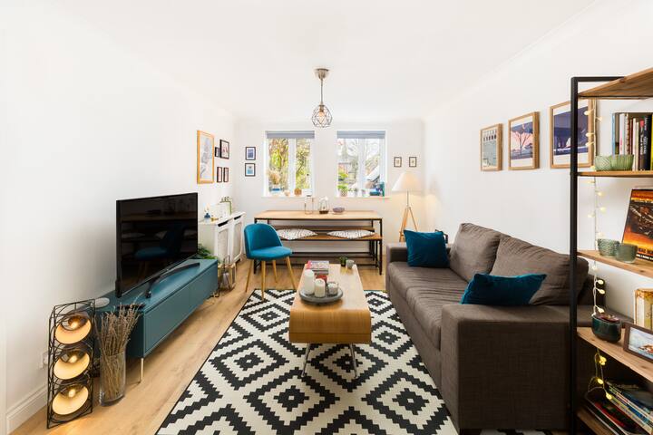 Self Contained 1 Bed With Parking, Leamington Spa - Warwick