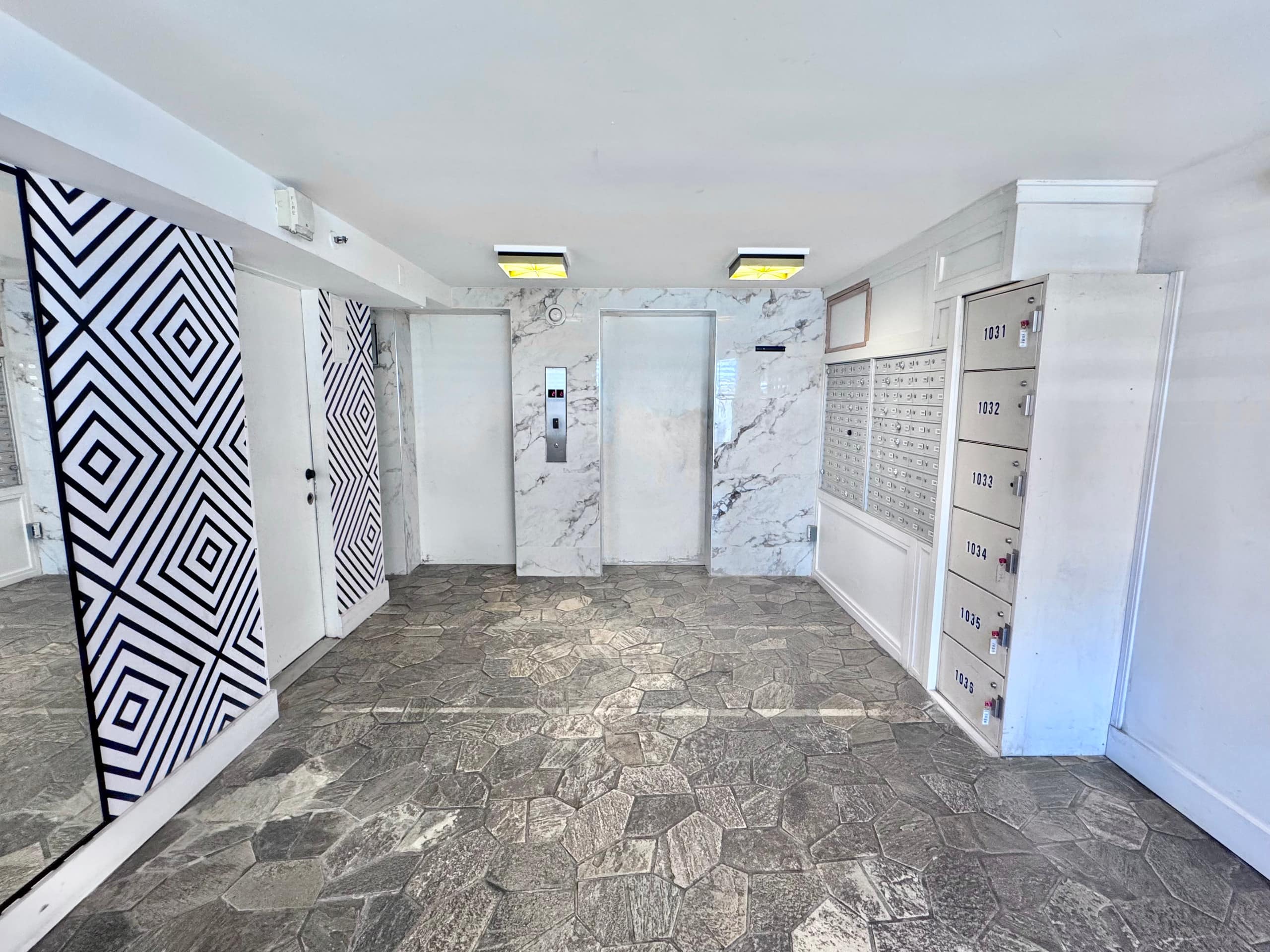 710a Bamboo Beauty, Central! - Photo 13