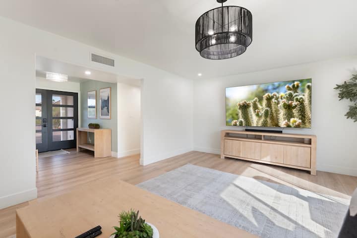 PV Getaway: Heated Pool and Private Pickleball! - Arizona