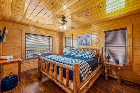 Spellbound Cabin cabin in Sevierville - Photo 3