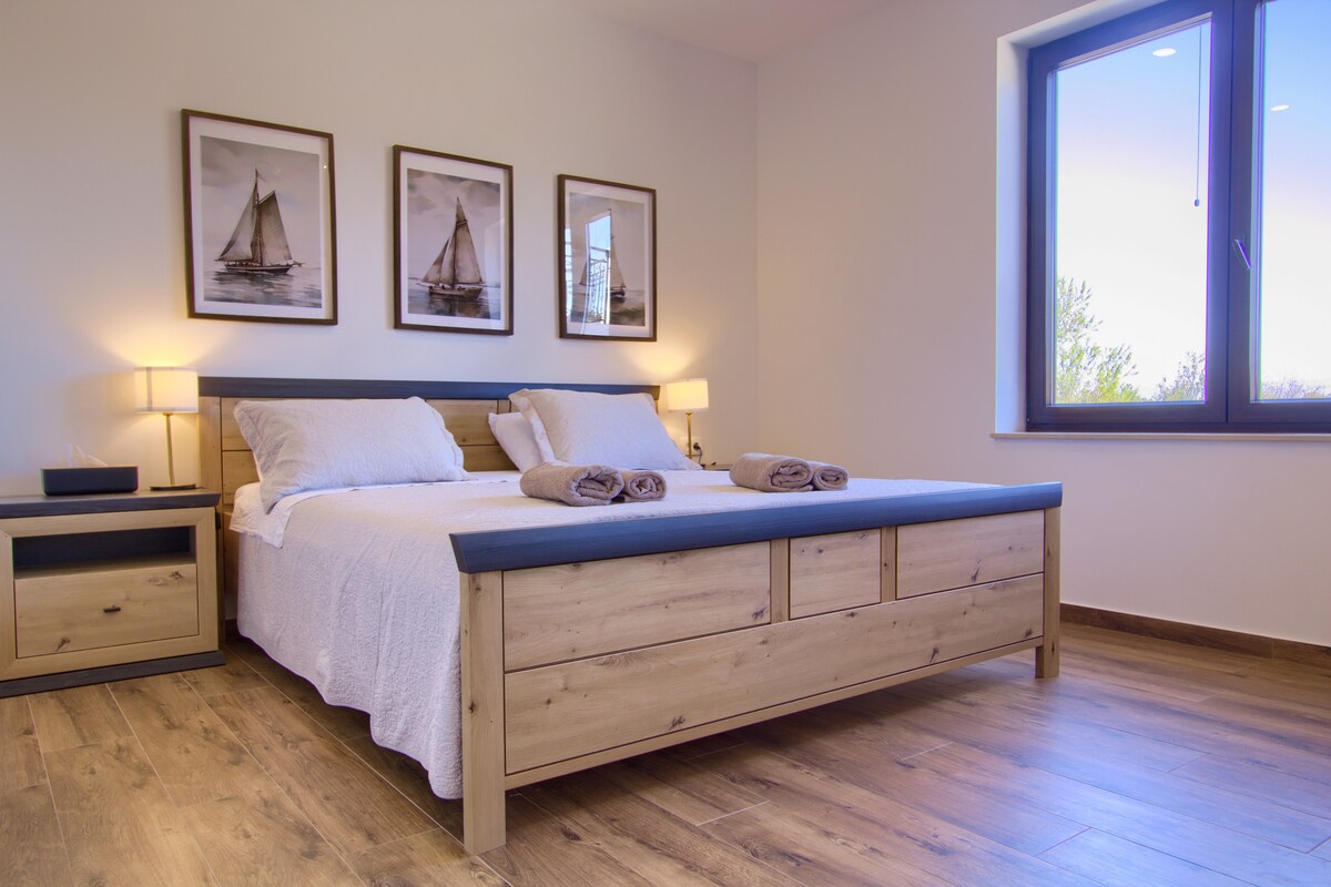 საძინებელი 3