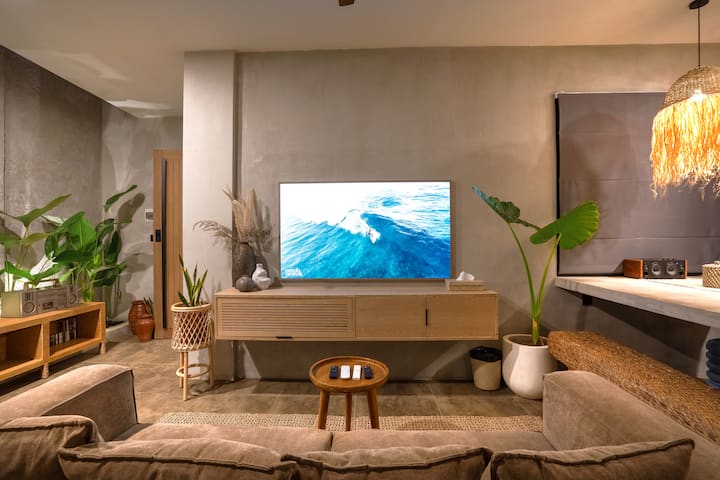 Serene 2br Villa W/ A Private Pool & Meadow View - Kuta Selatan