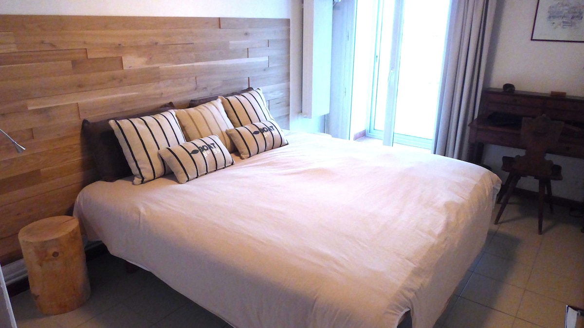 Lit "King size" 180 x 200