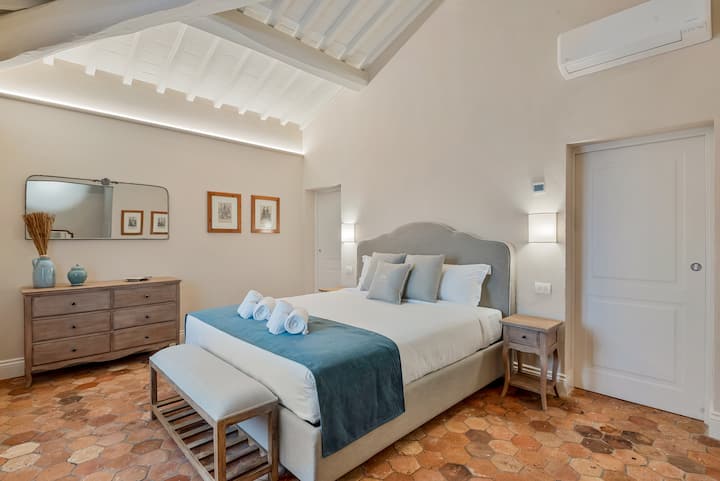 نافورة غرفة النوم الرئيسية سيليست