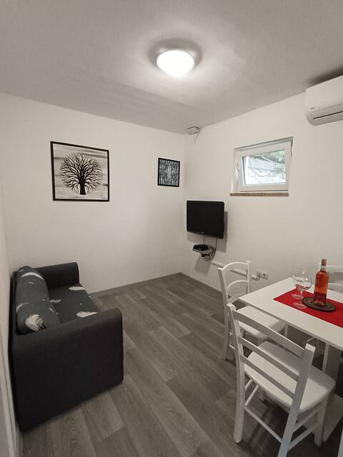 Successful Airbnb property: Apartment "Amor " Baćinska jezera in Grad Ploče