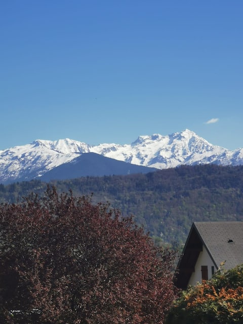 Arbin Vacation Rentals & Homes - Auvergne-Rhône-Alpes, France | Airbnb