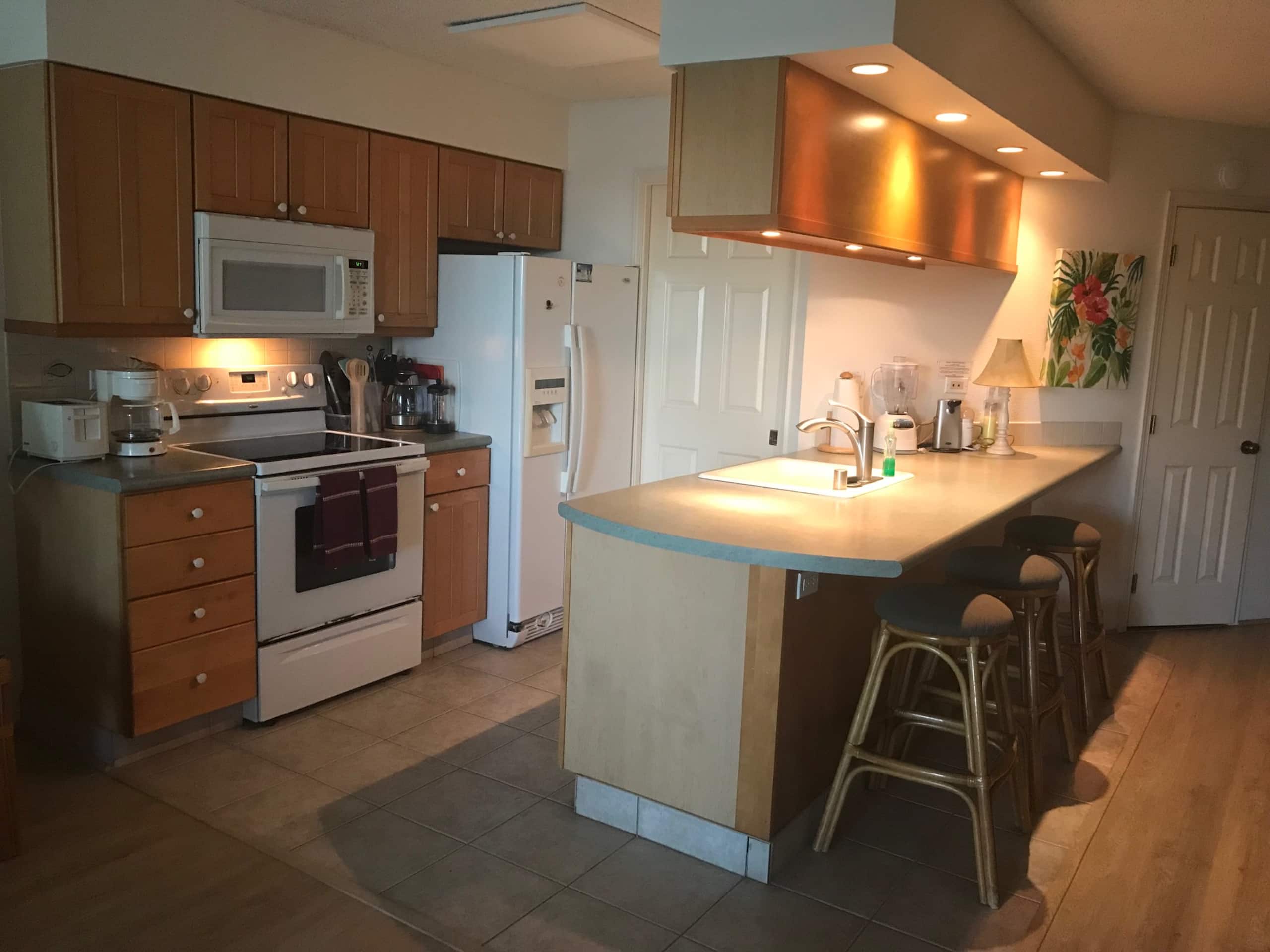 Condo in Kihei · ★4.78 · 1 bedroom · 3 beds · 2 baths - Image 4