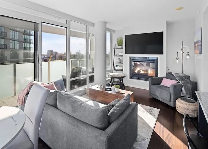 Waterfalls Hotel Downtown Suite