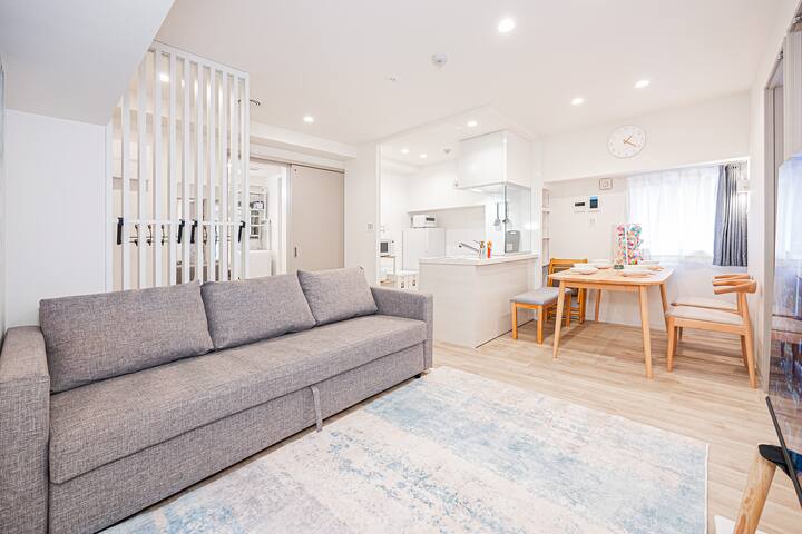 Walkable to Shinjuku shopping district gallery image 2