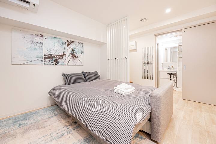 Walkable to Shinjuku shopping district gallery image 4