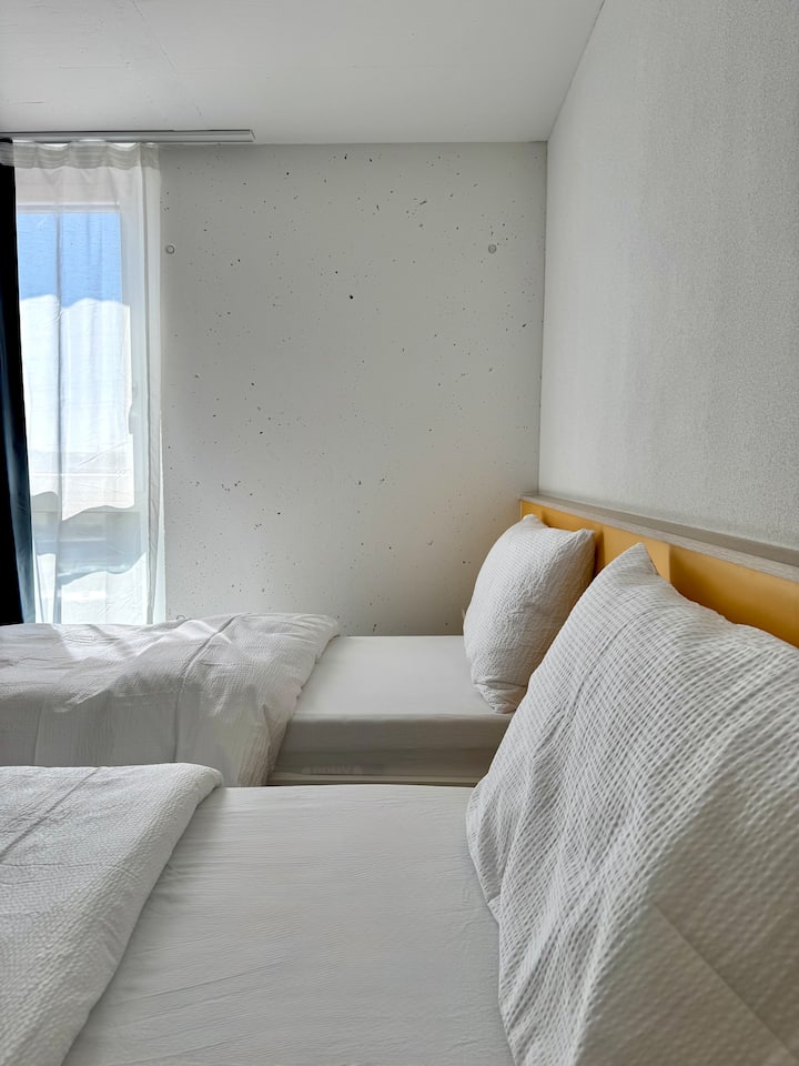 N‘s Hotel - Zimmer 205 - Murten