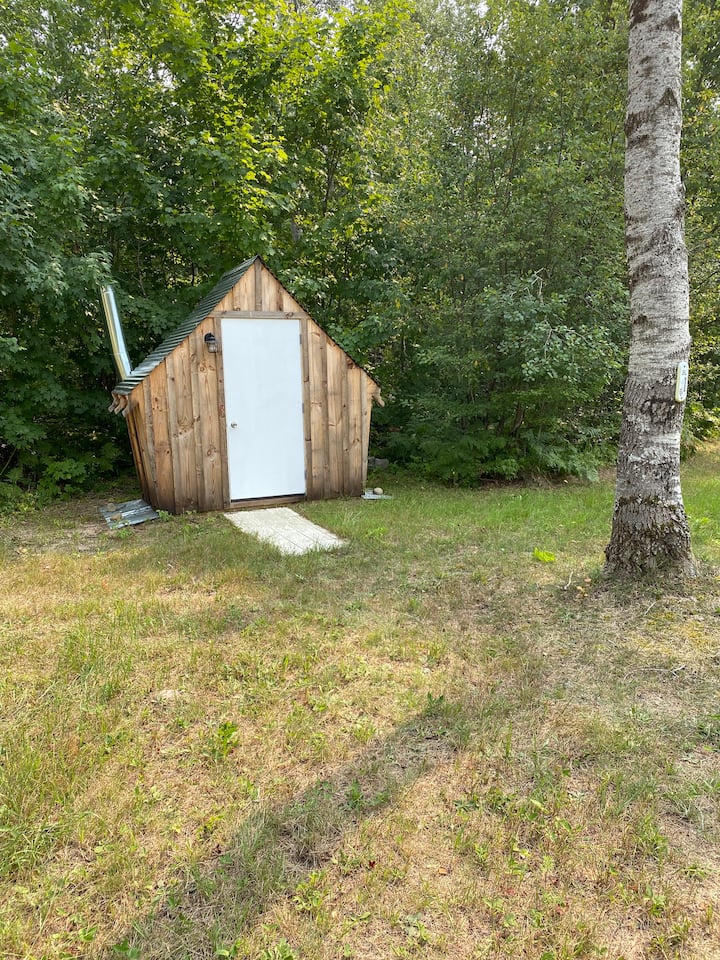 Tiny Mini Cabin #2 - Mancelona, MI