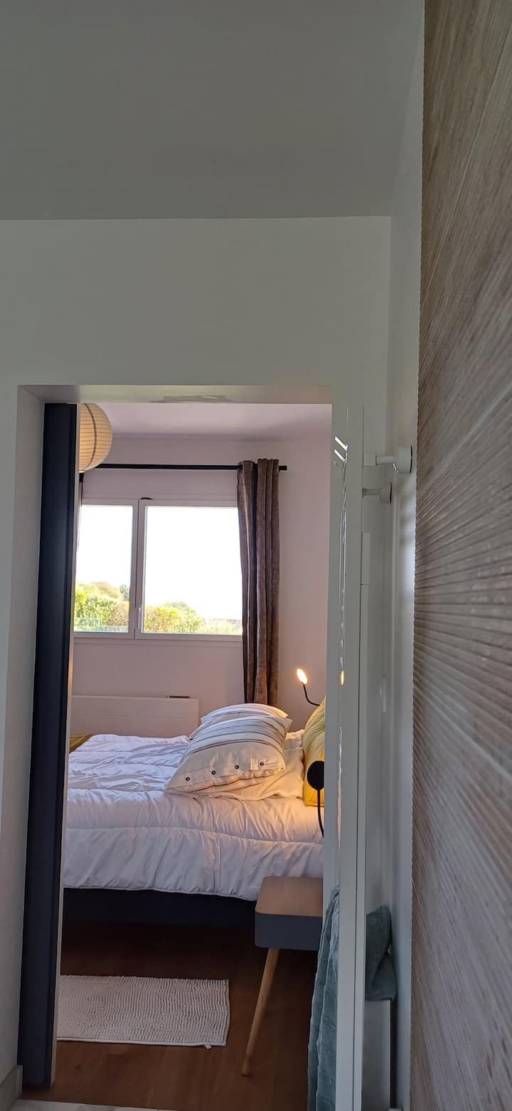 საძინებელი 1