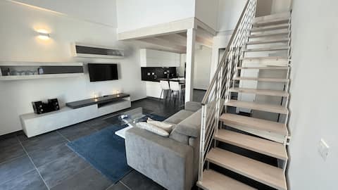 Airbnb con migliori performance: Elegant loft by the sea a Ravenna