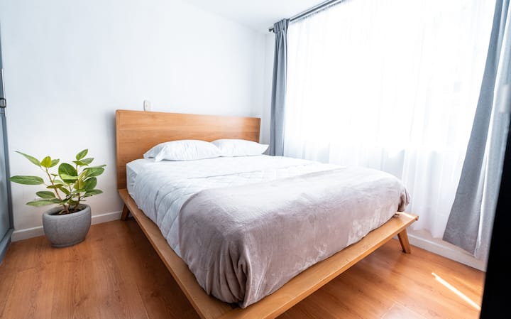 საძინებელი 1