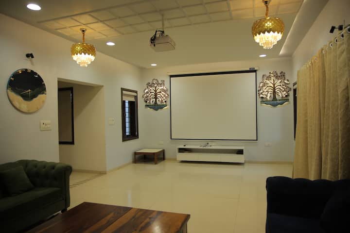 Swissvilla358-4bhk Villa With Pool - Sanand