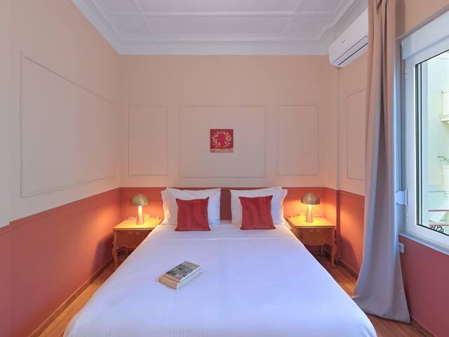 NEW! The Acropolis Window – Luxury Plaka Residence gallery image 5