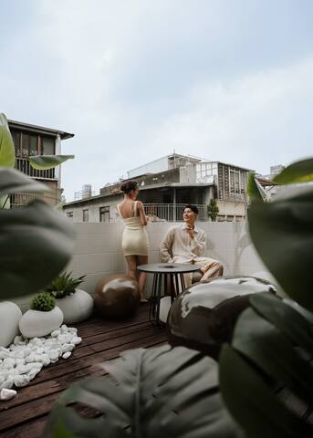 全新裝潢 Sunset Glow霞棲/台北車站5分鐘/景觀陽台/雙衛浴 gallery image 5