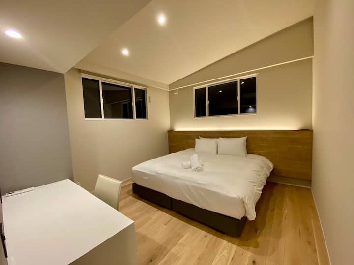 საძინებელი 3